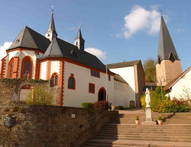 Außenansicht der Wallfahrtskirche Hessenthal