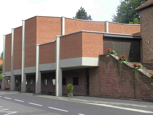 Außenansicht der Maximilian-Kolbe-Kirche Mespelbrunn