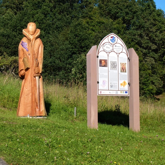 Station 2 des Julius-Echter-Wegs Mespelbrunn